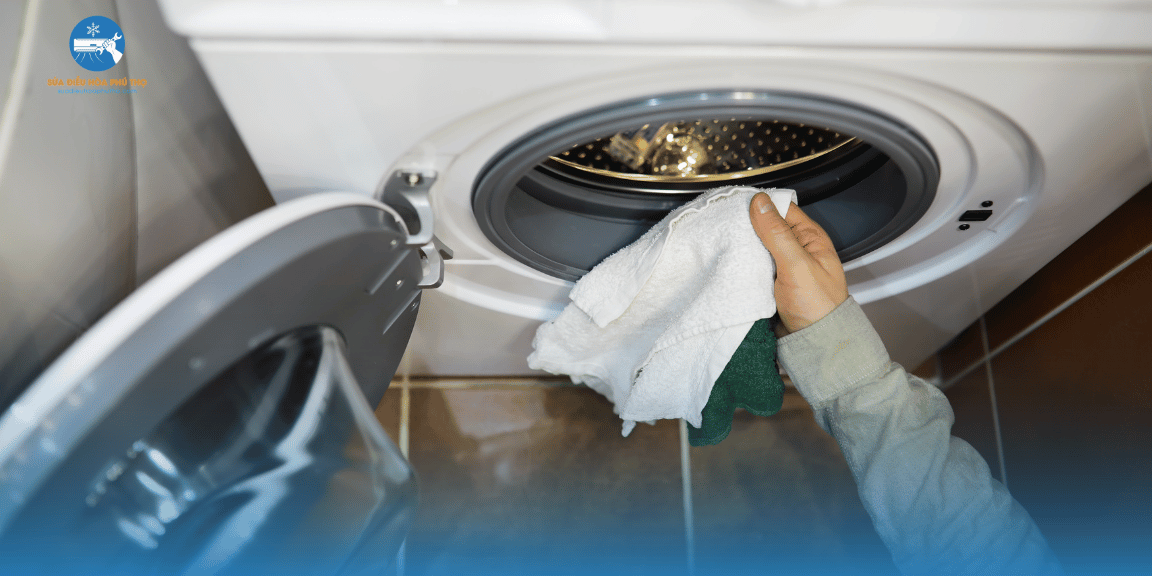 Vệ sinh máy giặt Phúc Yên lồng ngang: Sạch sâu, tháo lồng tại nhà 100%